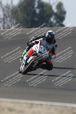 media/Nov-01-2025-TrackDaz (Sat) [[2b4d5192bc]]/B Group/1220pm (Turn 2 Outside)/